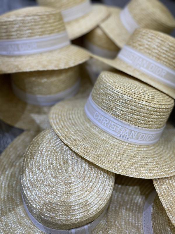 Dior top hat dx31
